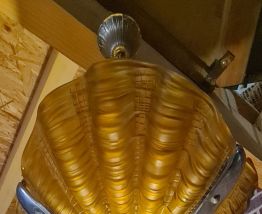 lustre coquille   art deco 1930    verre moulé  epais non si