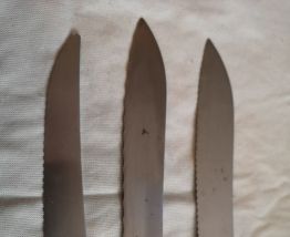 3 anciens couteaux de cuisines 