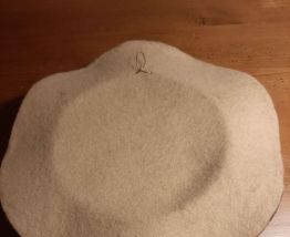 Chapeau vintage pour décor mural 