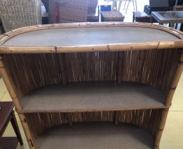 Comptoir de bar intérieur  rotin 