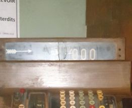 Ancienne caisse année 50