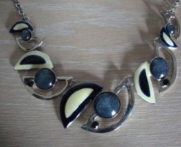 Collier fantaisie vintage 