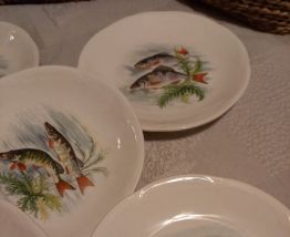 6 assiettes de Gien 