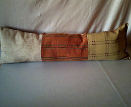 Coussin boudin pour le canapé en tissu multicolore