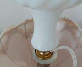 Lampe de chevet romantique, pied en verre