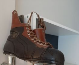 Patins à glace des années 1960