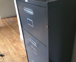 Meuble industriel Ronéo (me demander les dimensions)