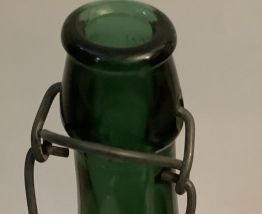 Bouteille XXL verre épais vert foncé