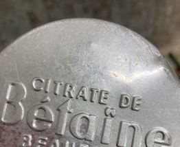 Boîte métal vintage 