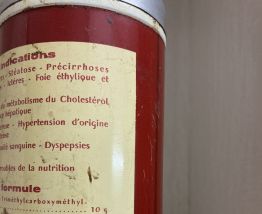 Boîte métal vintage 