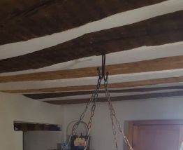 Suspension en fer ancienne pour cuisine