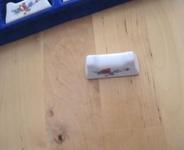 12 portes couteaux porcelaine