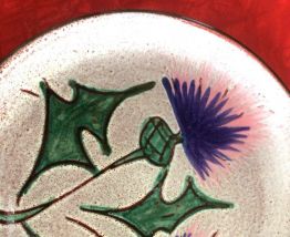 Assiette Vallauris aux chardons 