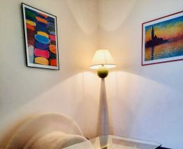 Très rare chaise extensible de Chishen Chiu