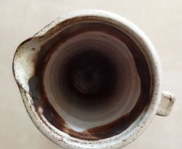 Cruche en terre cuite vernissée 