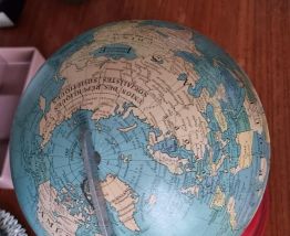 Globe terrestre vintage Taride des années 50