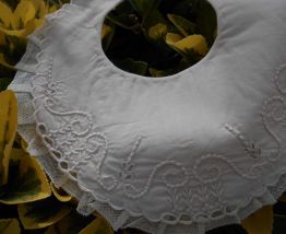 BAVOIR TRES ANCIEN VINTAGE POUR BEBE BLANC TRES BON ETAT 