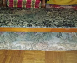 TABLE BASSE VINTAGE EN MARBRE VERT