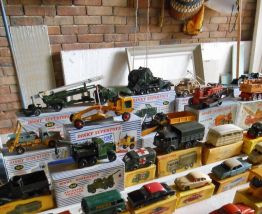 lot dinky toys