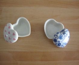 2 boites à pilules en céramique