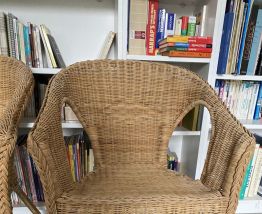  Lot de 2 chaises en osier 