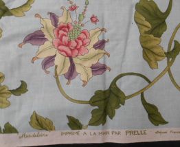 Ancien tissu "MADELAINE" MAISON PRELLE décor fleur 125cm x 8
