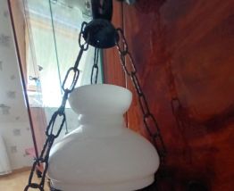 Suspension bois fer forge globe en opaline