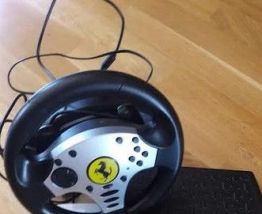 Volant ps3 pc Ferrari thrustmaster challenge wheel Thrustmas