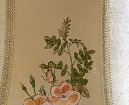 ABAT-JOUR EN VESSIE DE PORC AVEC FLEURS PEINTES A LA MAIN