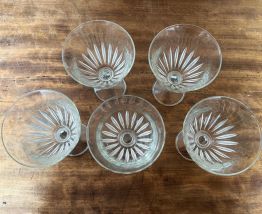 5 grands verres à pieds