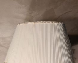 grande lampe art deco  1920 en v verre moulé opaque,  46x33 