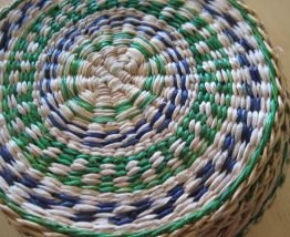 plateaux de 12 dessous de verres en rafia