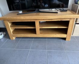 Meuble TV en chêne massif 