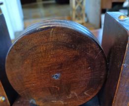 Serre livre basque en bois