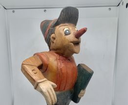 Joli Pinocchio vintage en bois artisanal