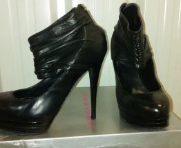 515* Barbara BUCCI-superbes escarpins cuir neufs (p39)