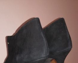 529A* ZARA superbes boots noirs (39)