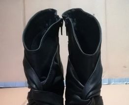 936* Francesco Milano - superbes boots (p.40)
