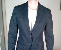 Superbe costume marine très foncé proche noir taille 52 vest