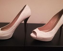 50A* ZARA jolis escarpins blancs peep toe (41)