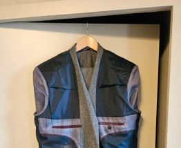 Costume flanelle 3 pièces avec gilet et 2 pantalons. Marks a