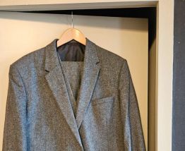 Costume flanelle 3 pièces avec gilet et 2 pantalons. Marks a
