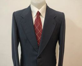 Merveilleuse veste bleu marine