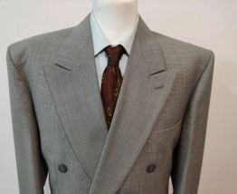 Prodigieux costume croisé gris en laine