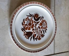 6 grandes assiettes à fleurs tons marron