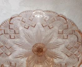Compotier en verre pressé moulé couleur rosacée