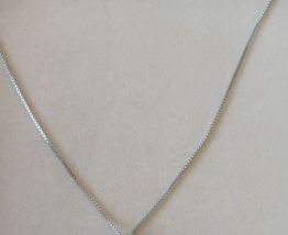 Collier argent rhodié et pendentif cristal - Monet