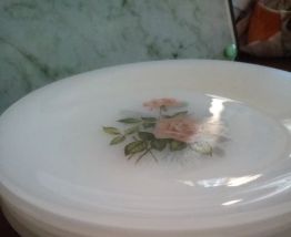 5 assiettes à dessert