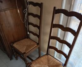 Grande table de ferme chêne massif+ banc +  8 chaises