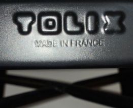 Lot de 2 authentiques tabourets H de Tolix